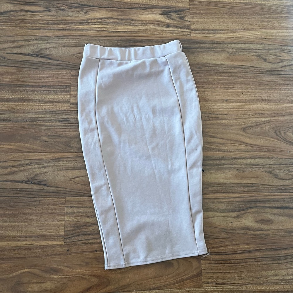 Women’s boohoo Pale Pink Pencil midi Skirt